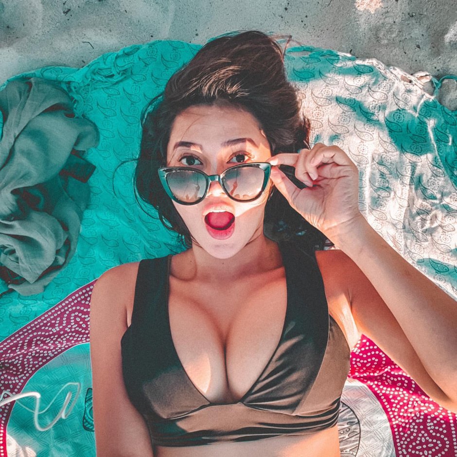 Naked Porn Model Amelia