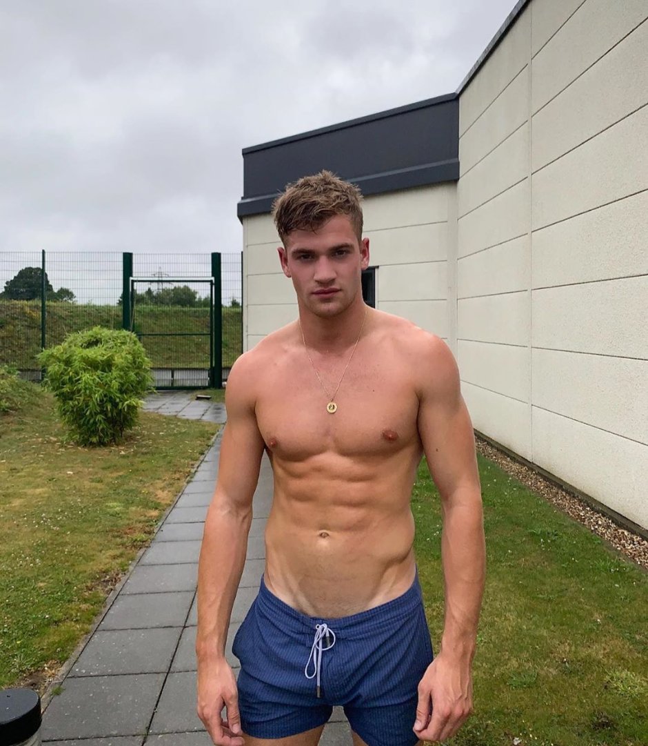 Matty Nude in Presenting Matty At Metart Hunter