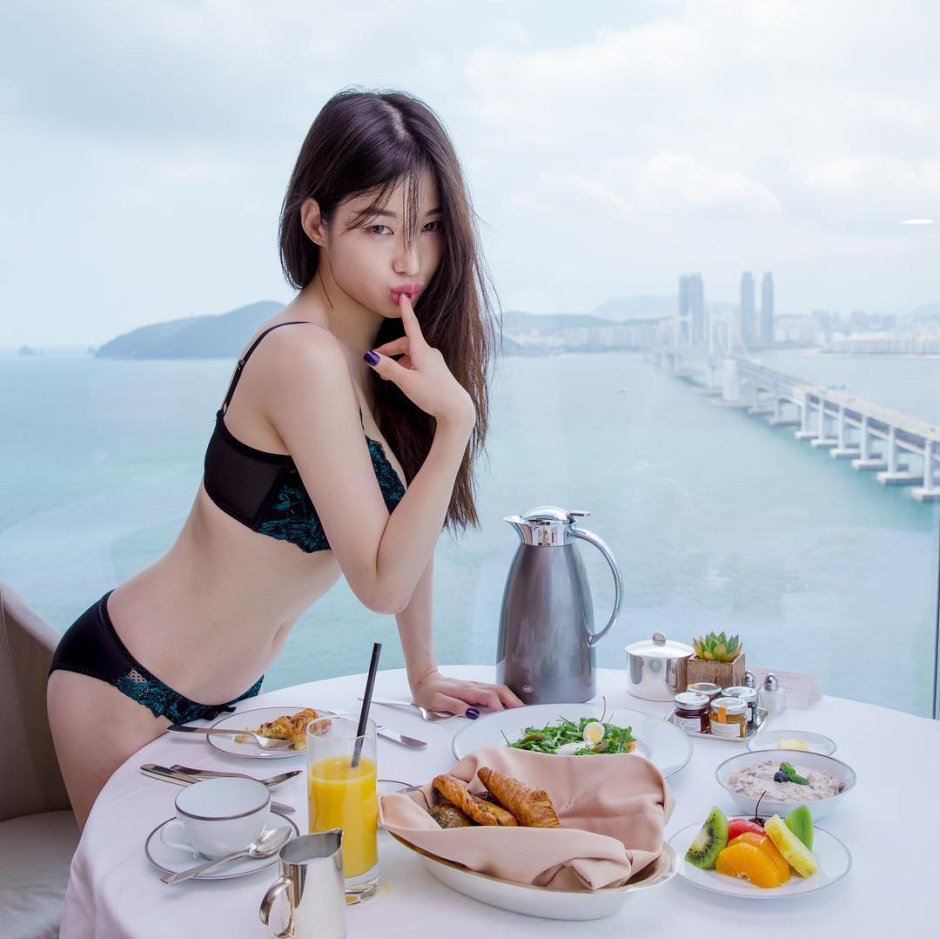 Woohyeon Maxim