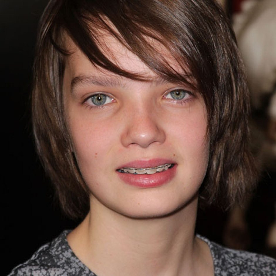 Anna Poppluwell Chronicles Narnia