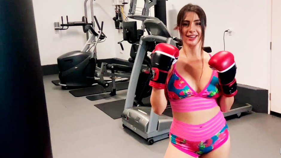 Tru kait hot photos