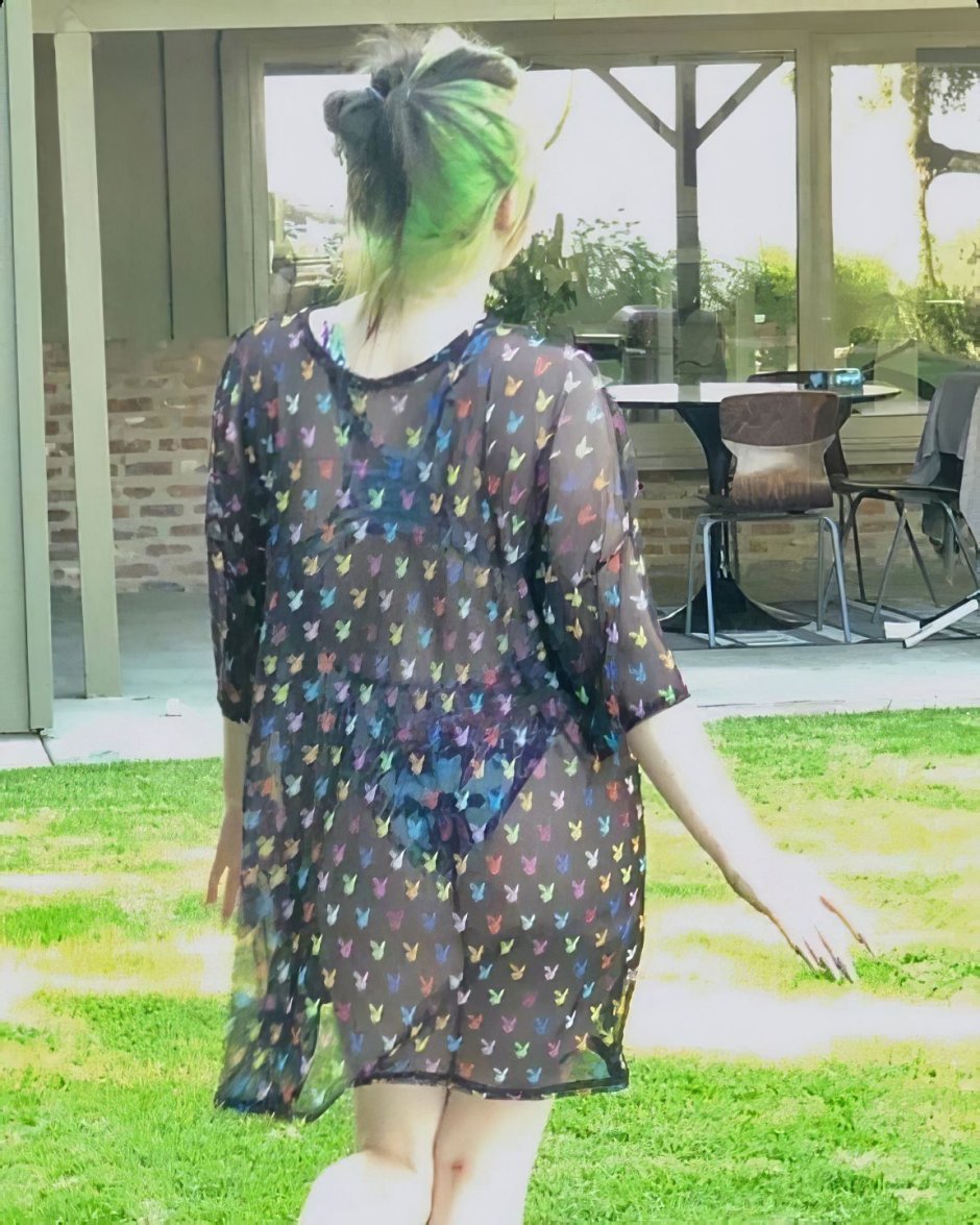 Billie Elish without clothes naked