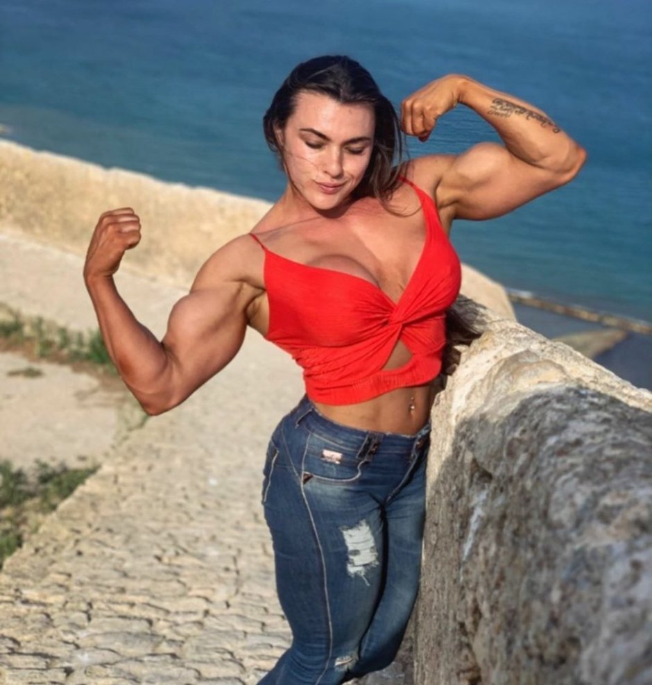 Jessica Mafessoli sister