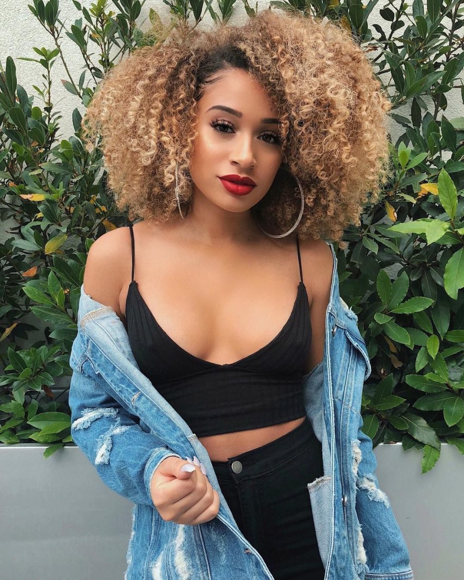Curly girls rub