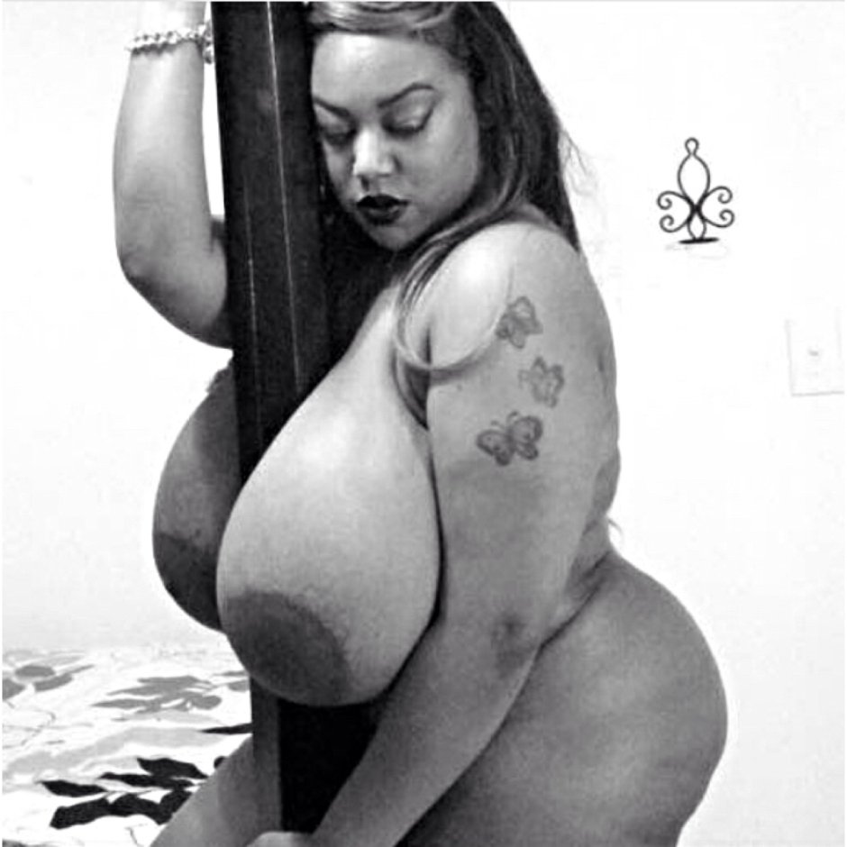 Poetri Poetry Travis Tits