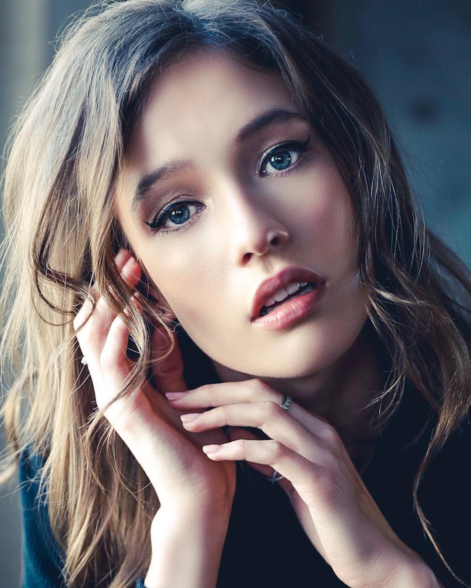 Alla Berger Model New