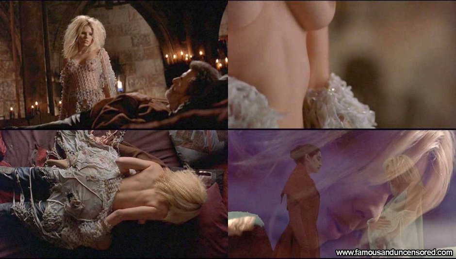 Beowulf 2007 Angelina Jolie
