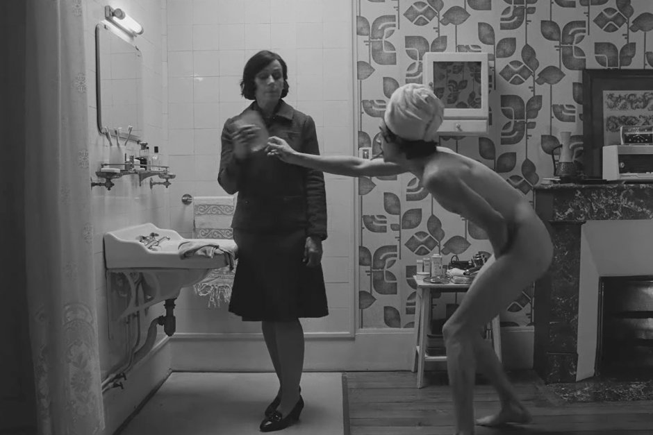 Francis McDormand naked in the cinema