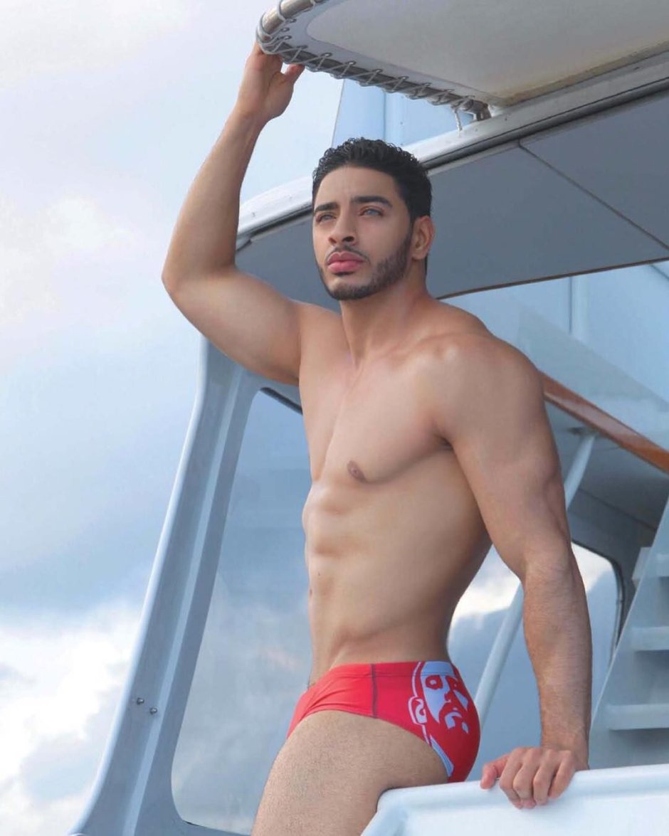 Laith Ashley Before after
