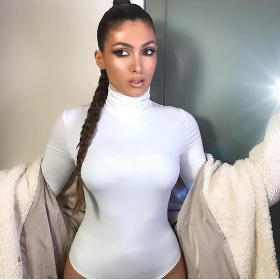 Nora Istrefi 19+