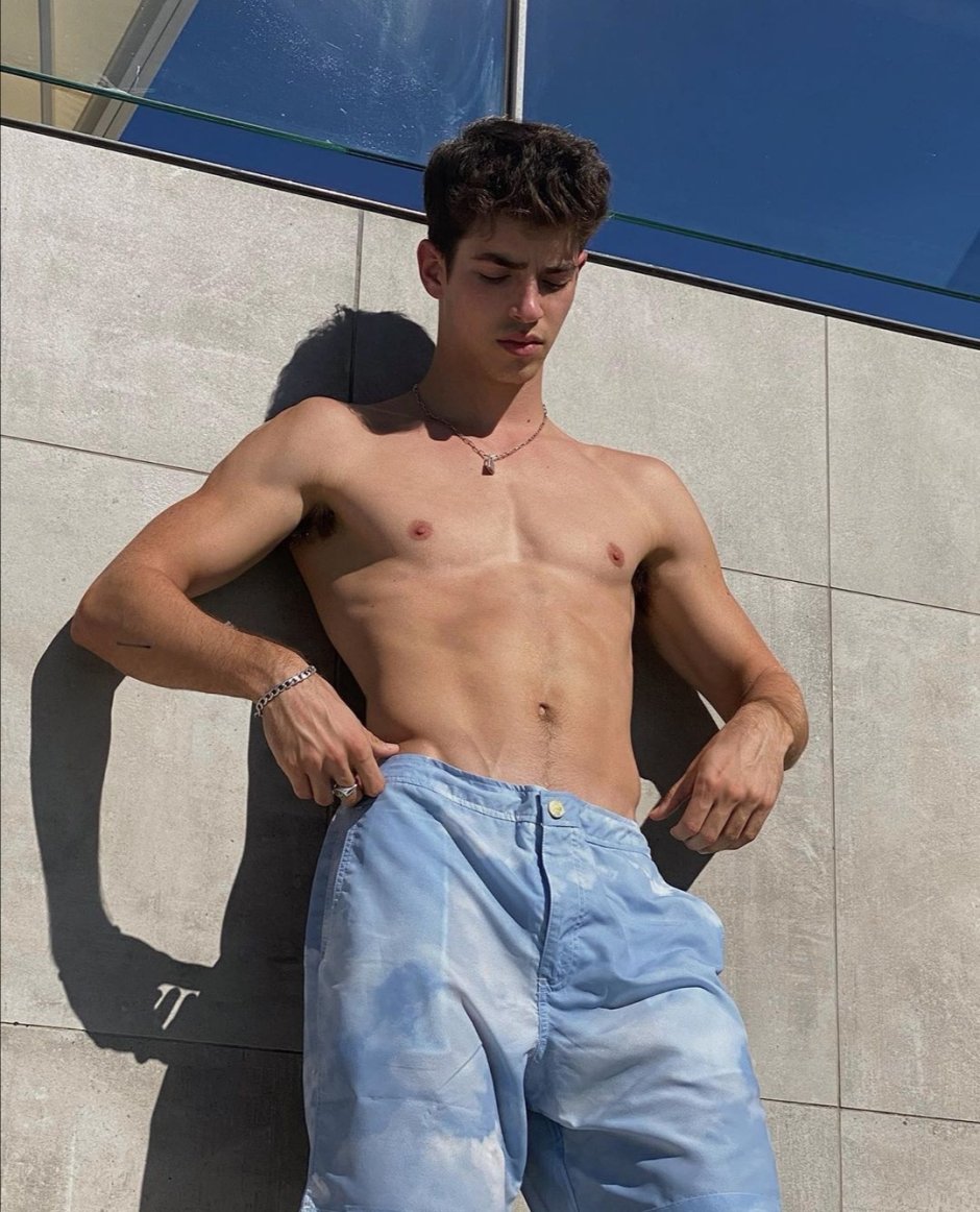 Manu Rios Gym