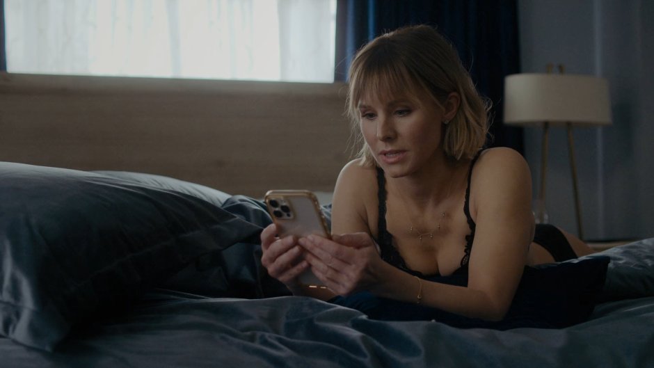 Kristen Bell Hot