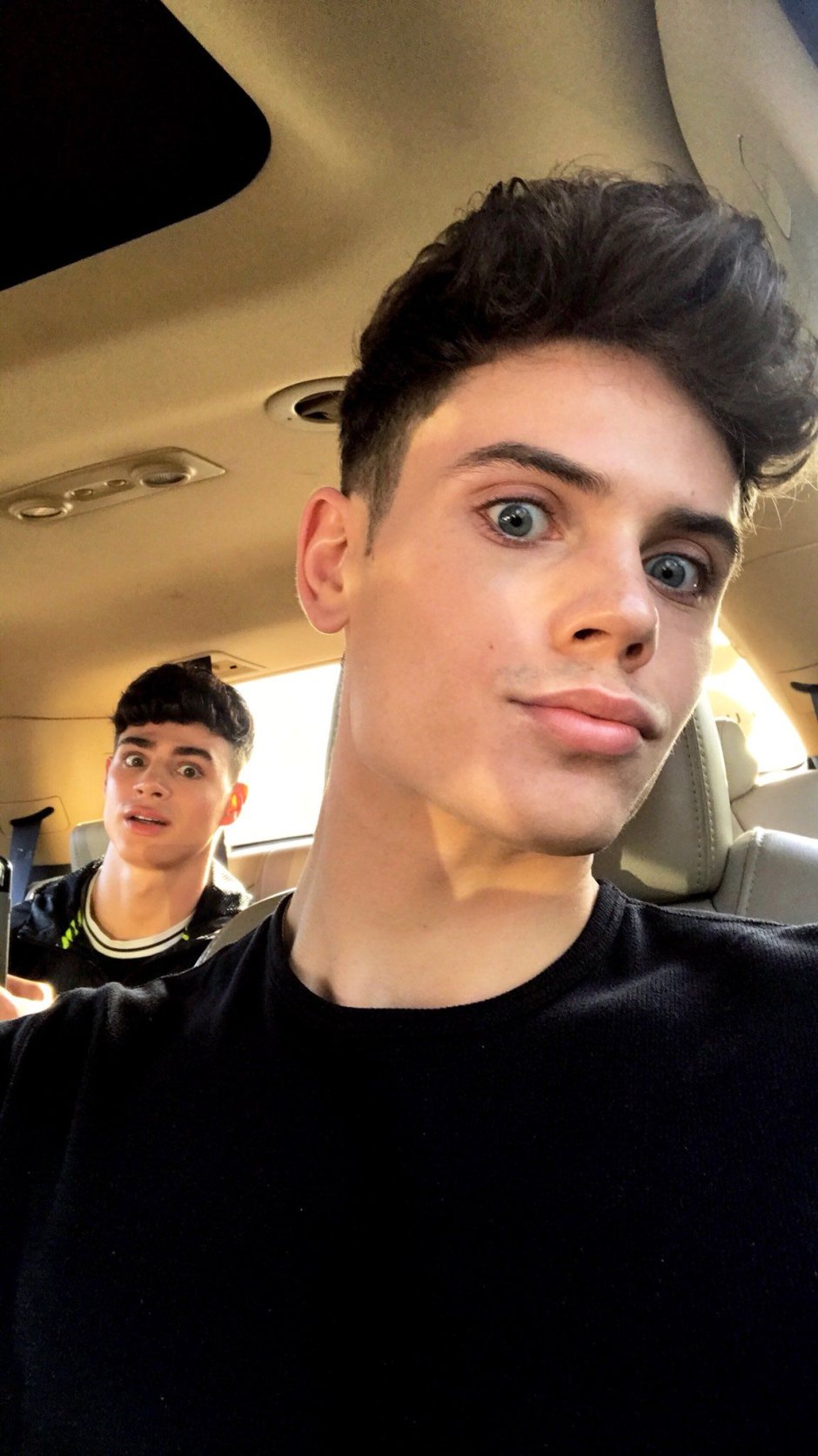 Pierre Boo / Nick Champa