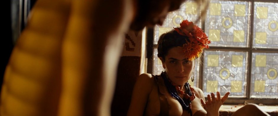 Actress Victoria Poltorak Tits