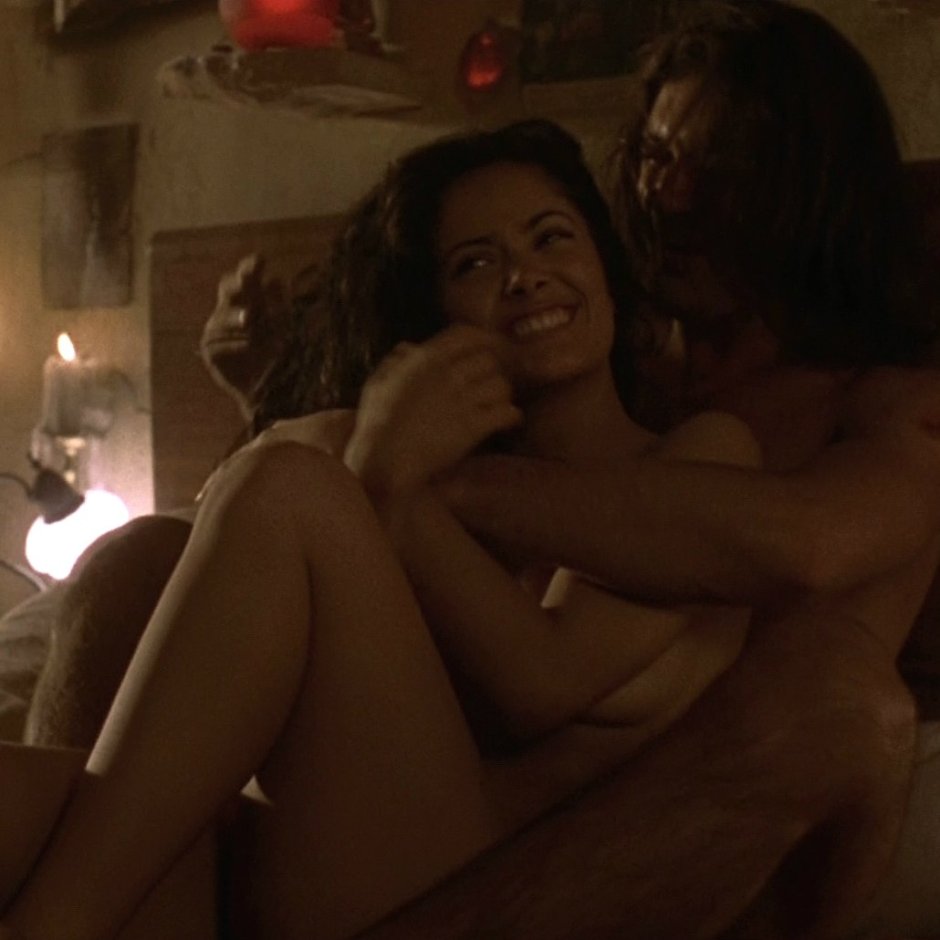 Naked Salma Hayek in the film desperate
