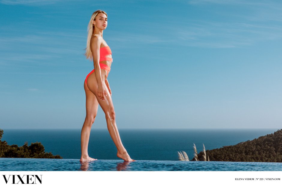 Maria Domark in a swimsuit 14