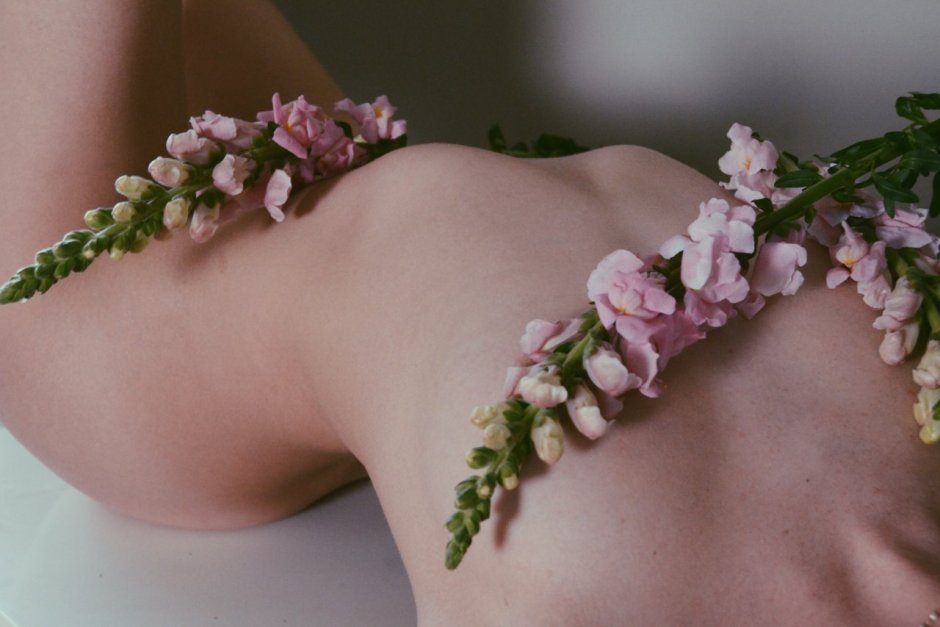 Aesthetics of the female body