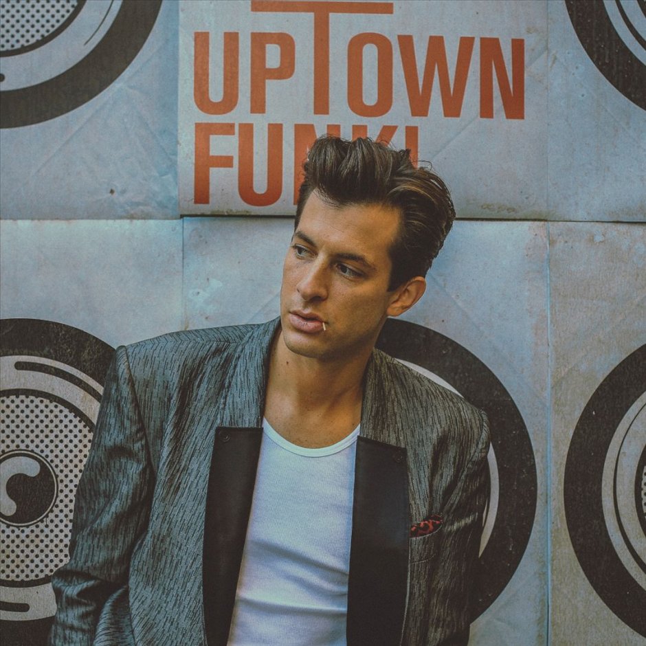 Mark Ronson DJ