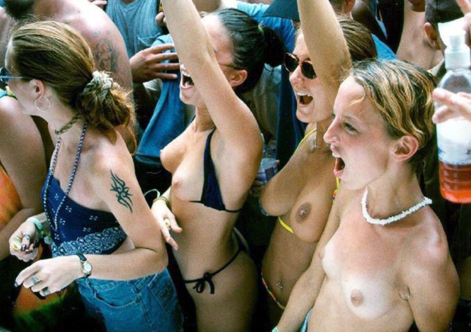 Naked boobs at the rock festival