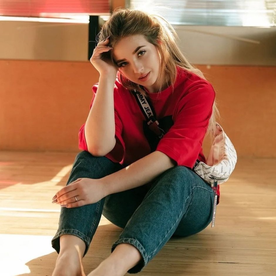 Anya Pokrovskaya 2020