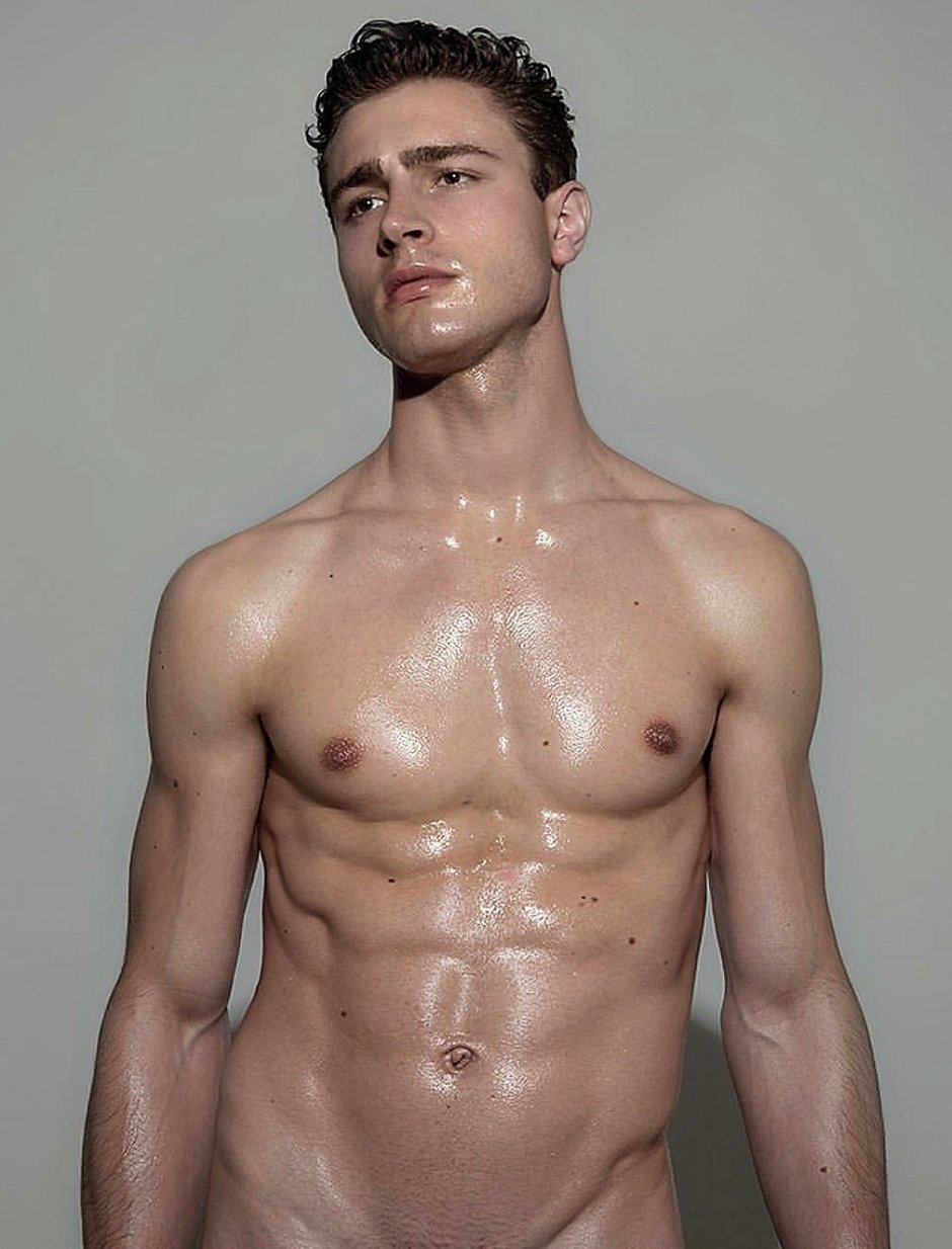 Javier Serrano Naked cock