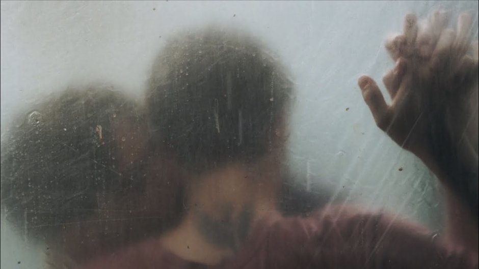 Xavier Dolan it is 2 frames