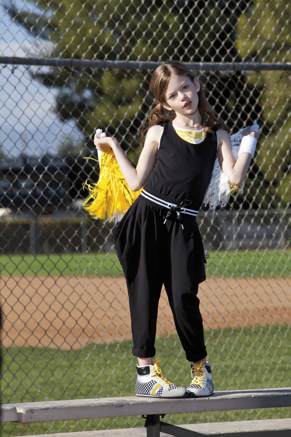 Mackenzie Foy Nud