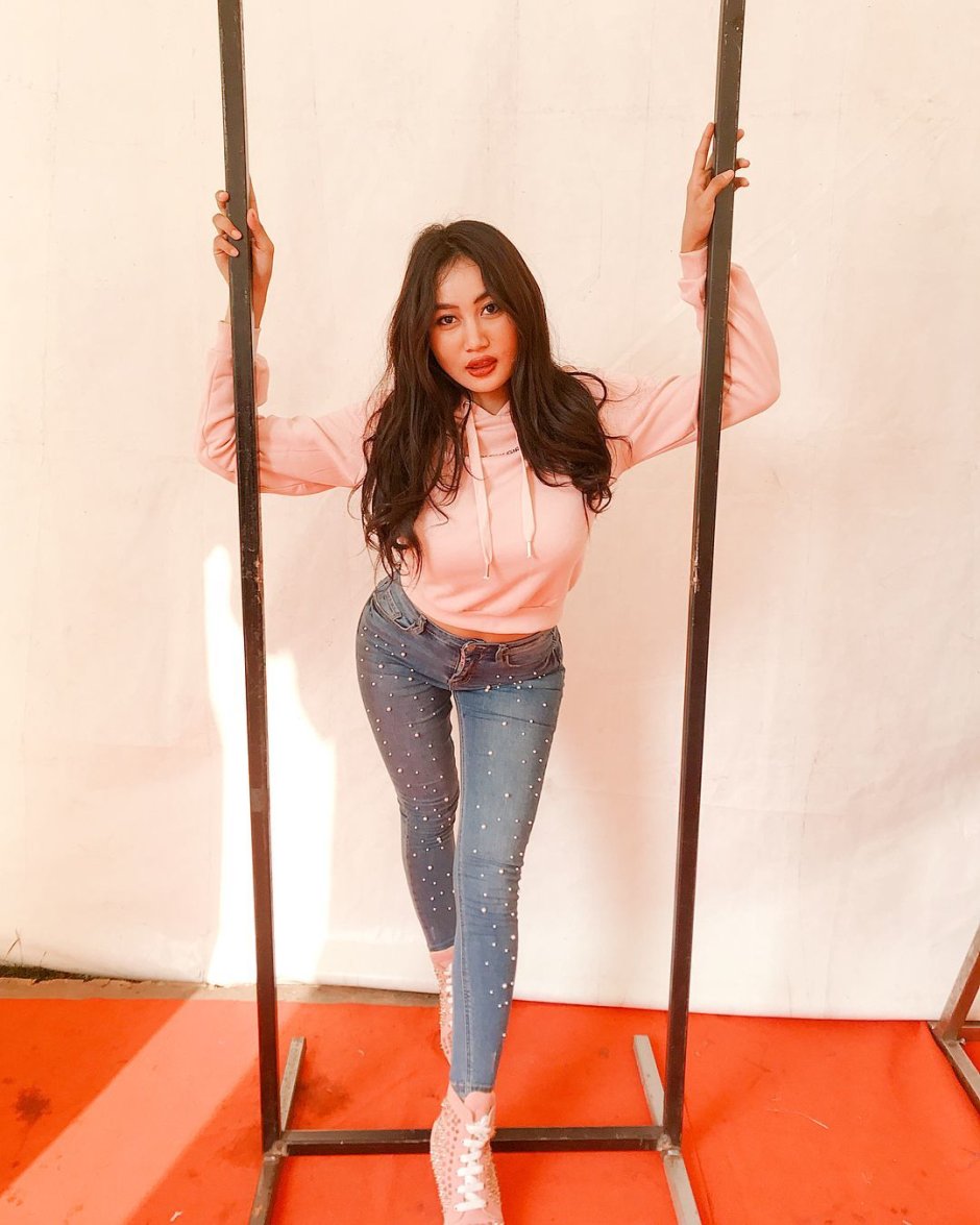 Pamela Safitri Bugil