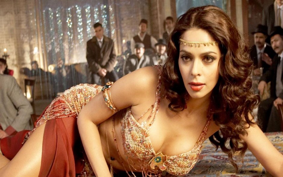 Malika Sheravat Bollywood