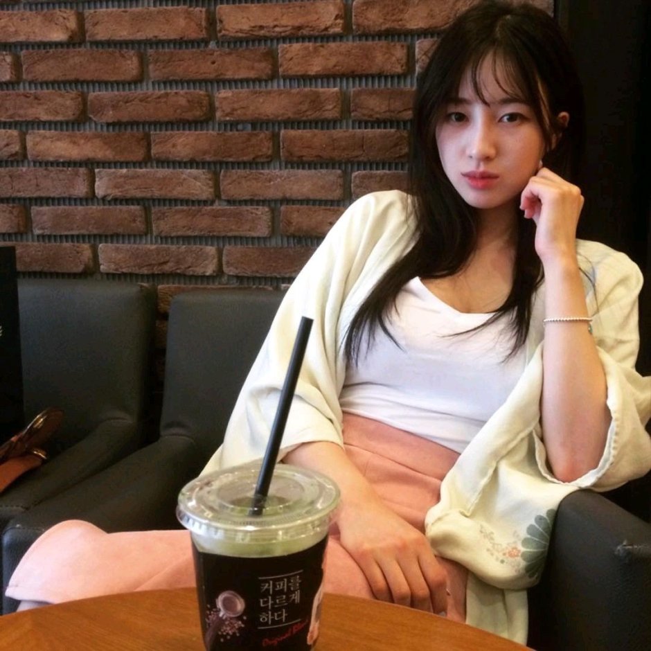 Model Kim Woohyeon