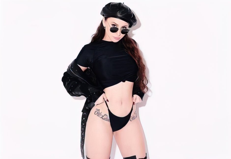 Hot ICHA AYU