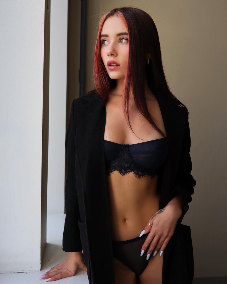 Polish model Ariadne Maevsk
