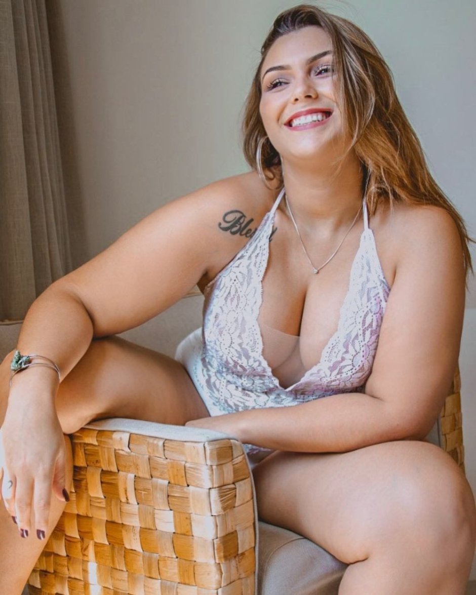 Natalia Lozano Chubby