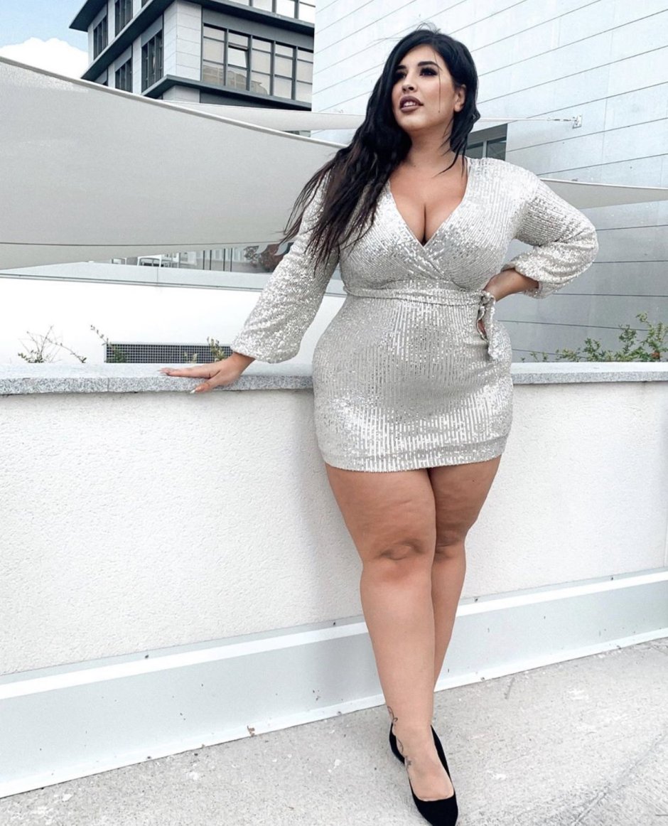 Natalia Lozano Plus-Size model