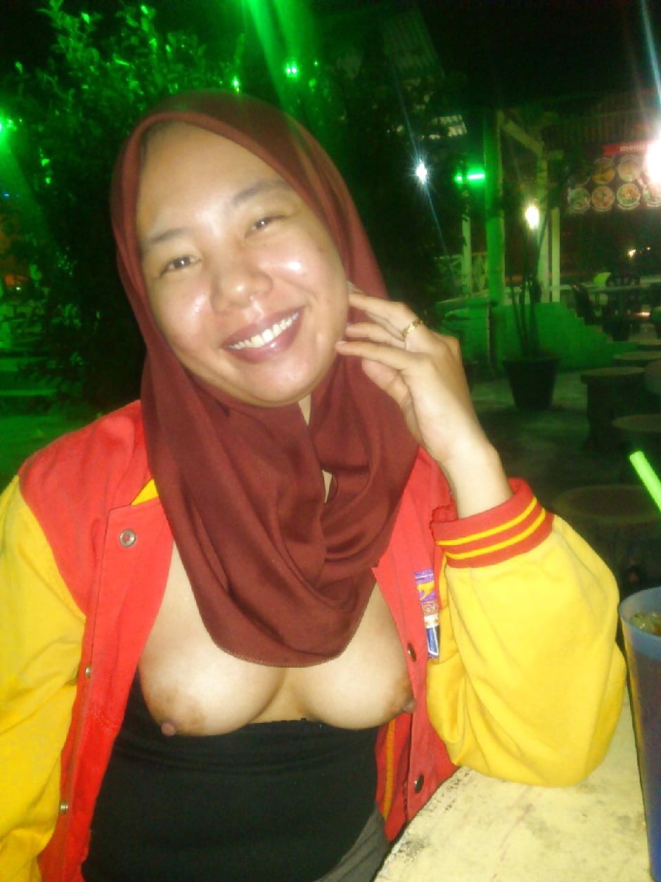 Azian scandal naked girls