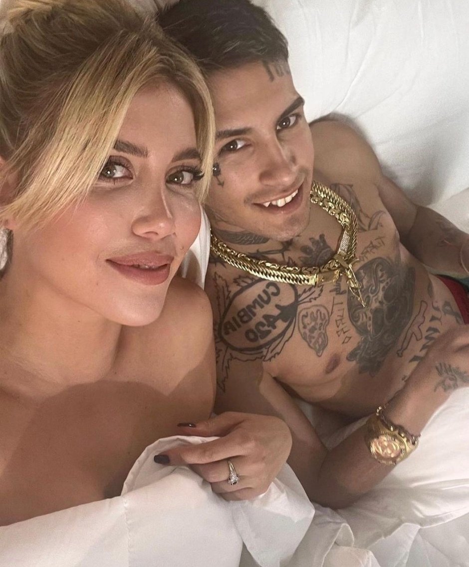 Wife Icardi Wanda Nara +18