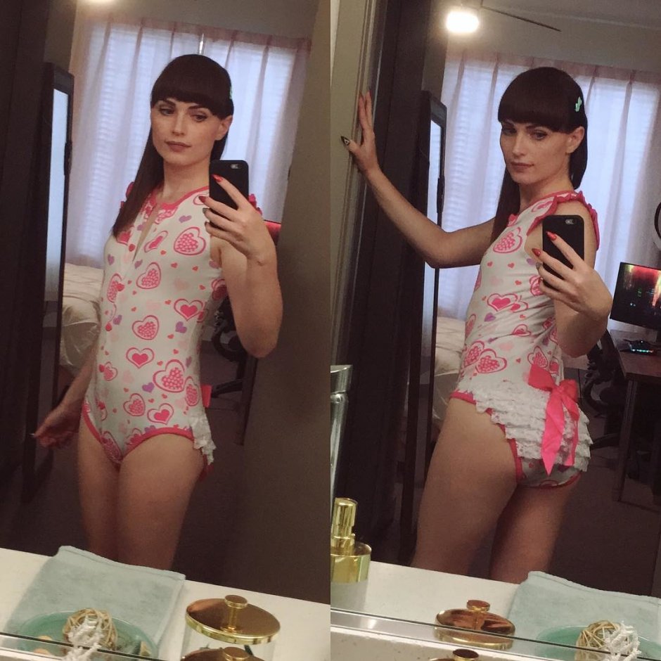 Natalie Mars Late