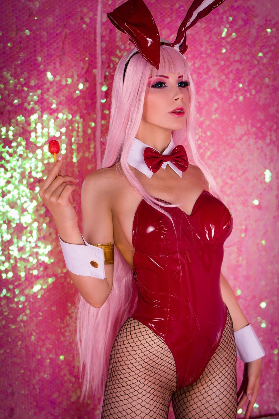 Cosplay anime darling naked