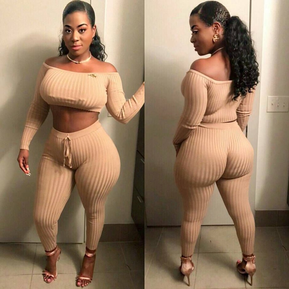 Victoria like Big Ass