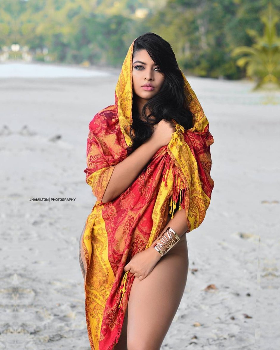 Ovia Indian model Nude