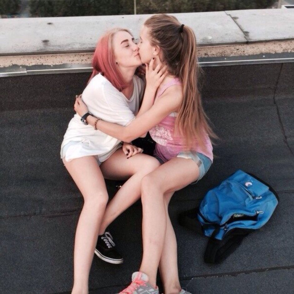 Sweet kiss on the lips
