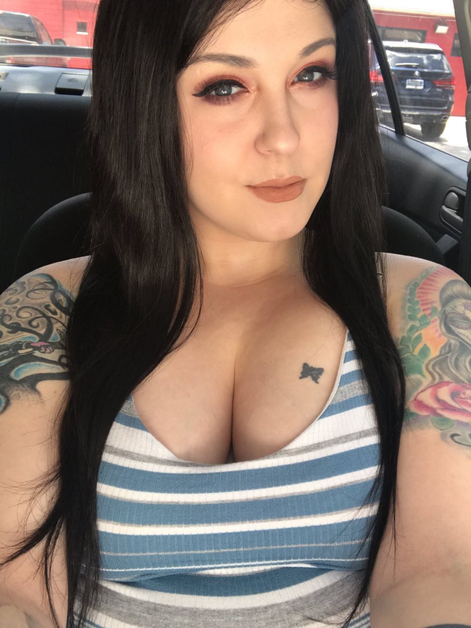 Melony (Showy Beauty) Ero Model