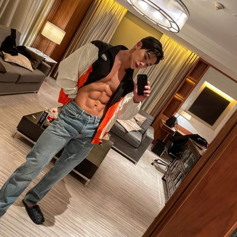 Wonho Toples