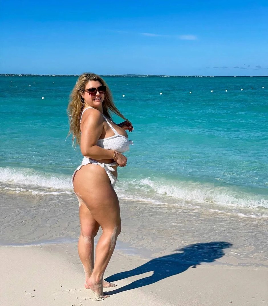 Christina Travelinghoppy