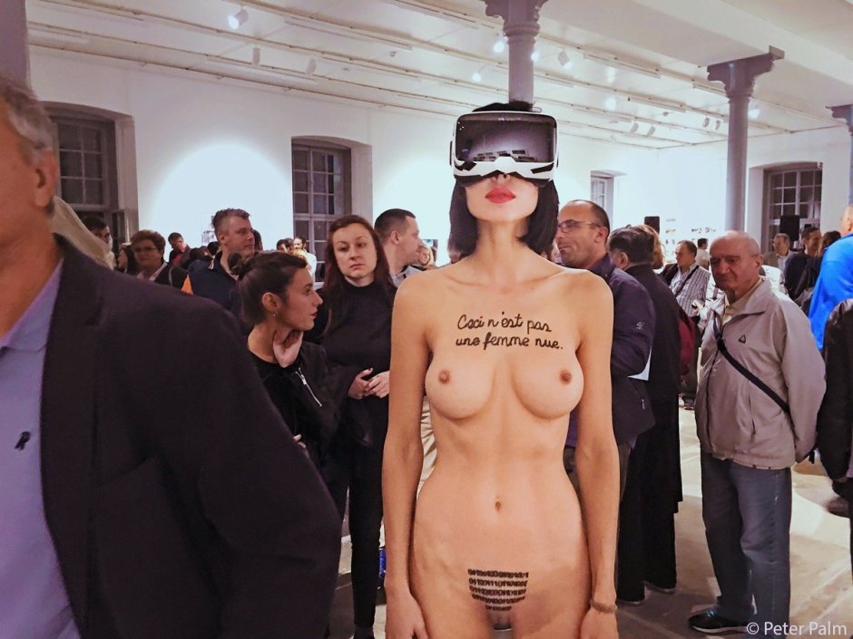 Milo Muare Naked Vagina
