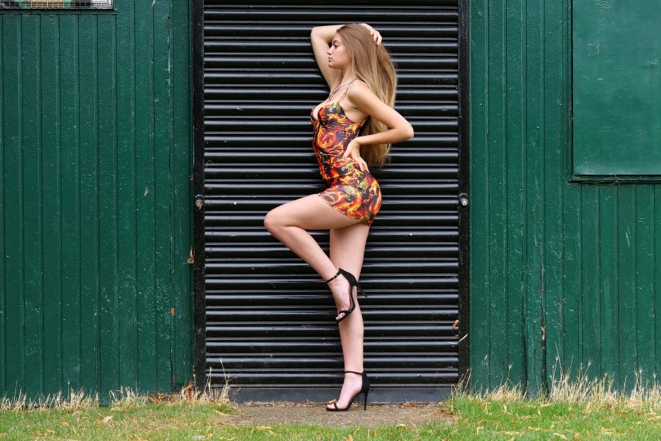Sophie Knait legs