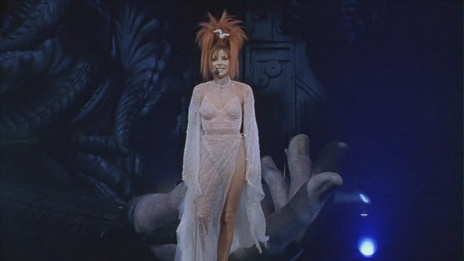 Mylene farmer beautiful in youth