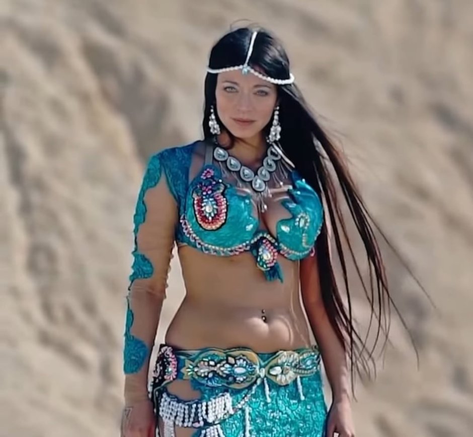 Dancer Samira Zopunyan