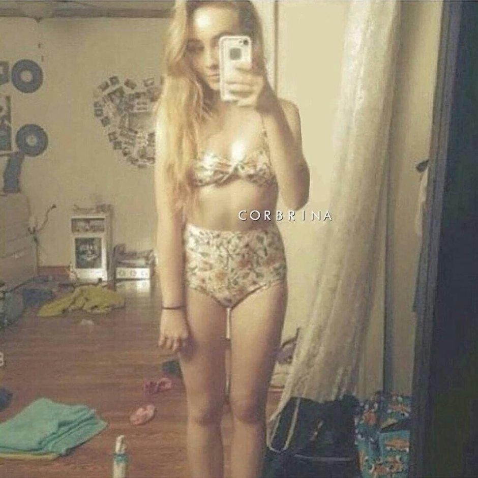 Sabrina Carpenter Anal