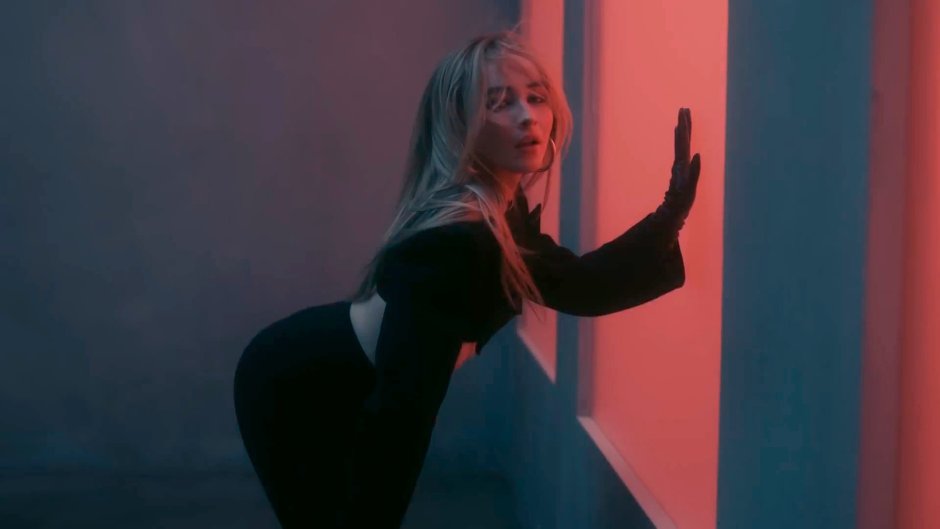 Sabrina Carpenter Sexy